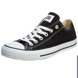Brand New Converse Chuck Taylor All-Star Low Tops